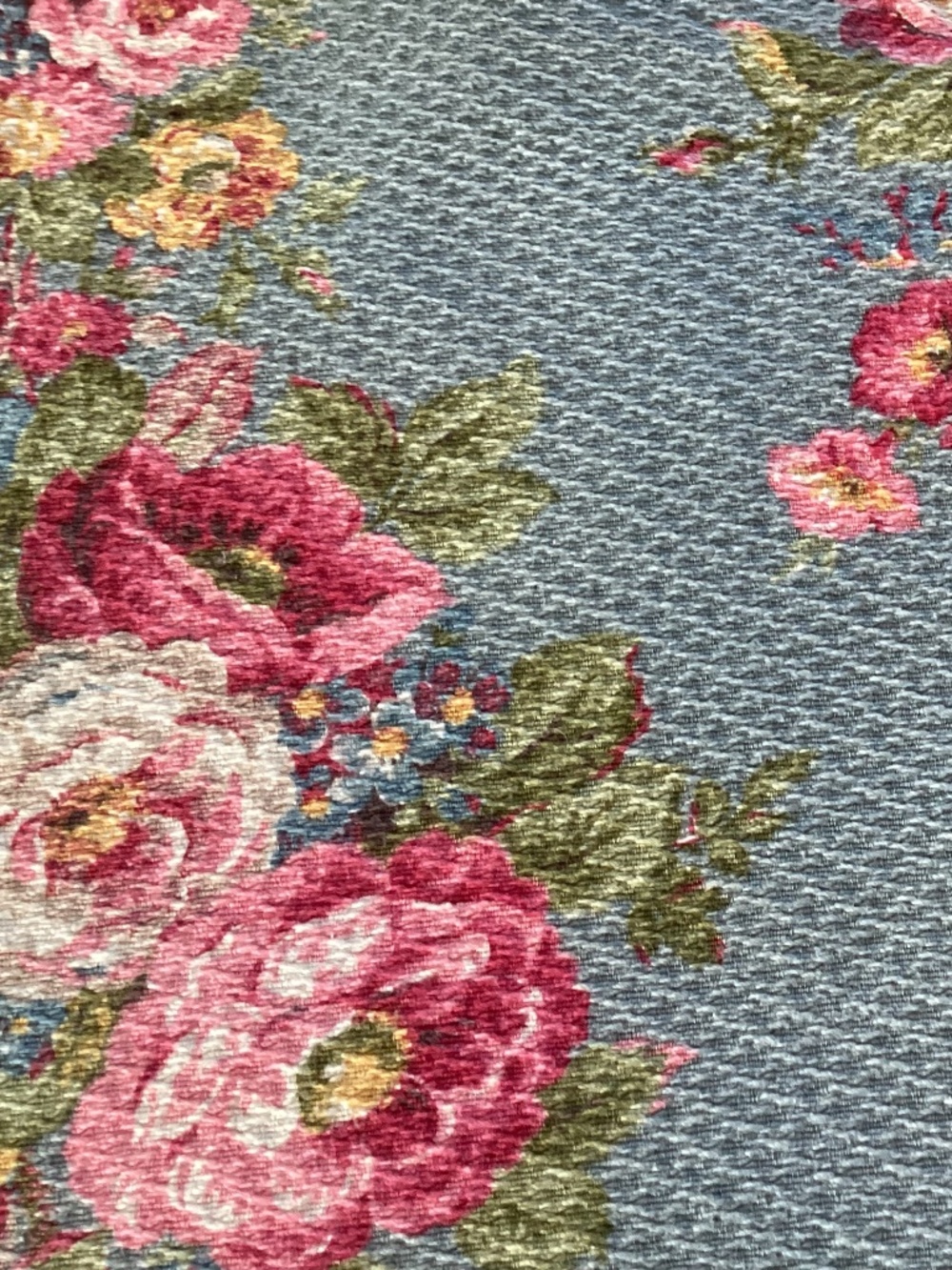Actual antique vintage cottage chic floral fabric - Picture 2 of 5